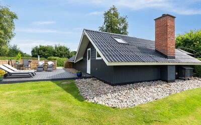 Erke - 800M from the Sea