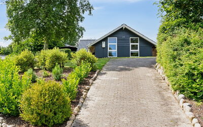 Erke - 800M from the Sea