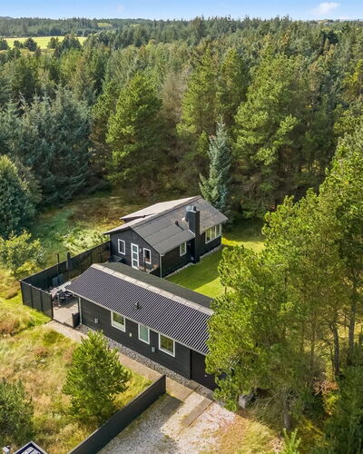 Josina - 1.3Km from the Sea