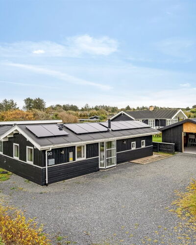Dagmar - 500M from the Sea