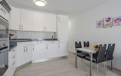 Alojamiento:&nbsp;Parque Don Jose Poolside Retreat 603.1