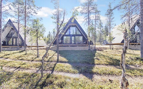 Kota Villa C: Madera, Cabaña, Cuarto De Troncos, Bosque, Cobertizo, Edificios Del Jardín, Alerce, Bosque, Manchas De Madera