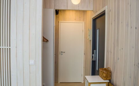 Merikataja: Mueble, Silla, Mueble Para Exteriores, Mesa, Madera, Mesa Al Aire Libre, Cocina Y Comedor Mesa, Sombra, Jardín, Paraguas