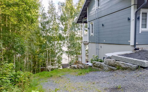 Villa Iloinen: Casa, Casa, Vía Muerta, Cabaña, Ventana De Guillotina, Inmuebles, Yarda, Bosque, Entrada De Coches