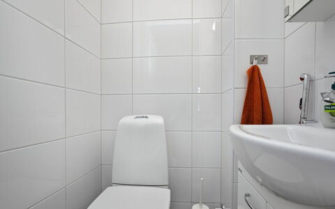 Leviraitti 4 a 4: Cabaña, Casa, Casa, Edificios Del Jardín, Vía Muerta, Cuarto De Troncos, Casa De Campo, Inmuebles, Cobertizo, Yarda