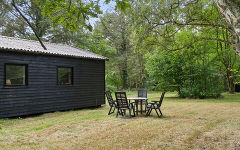 Andresine - 1.3Km from the Sea: Madera, Techo, Arquitectura, Casa, Casa, Cabaña, Vía Muerta, Madera Dura, Pendiente, Inmuebles