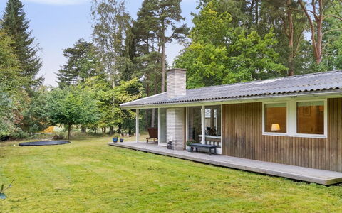 Arto - 1.2Km from the Sea: Casa, Cabaña, Porche, Vía Muerta, Casa De Campo, Estructura Al Aire Libre