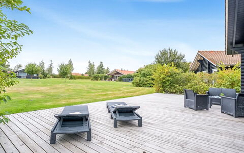 Salmina - 900M from the Sea