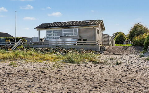 Diderik - 5M from the Sea