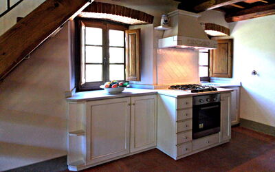 Marino 8: Habitación, Propiedad, Mostrador, Mueble, Gabinetes, Cocina, Edificio, Casa, Diseño De Interiores, Suelo