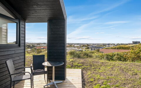 Odeta - 150M from the Sea: Mueble, Diseño De Interiores, Piso, Suelo, Techo, Habitación, Silla, Mesa, Departamento, Cocina Y Comedor Mesa