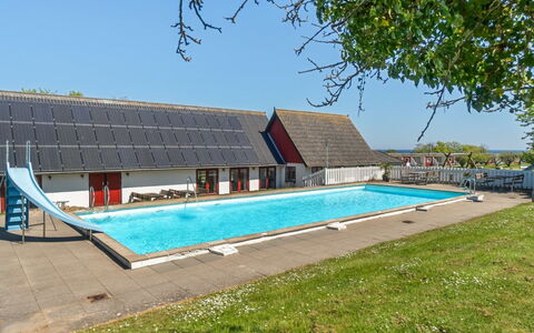 Jesper - 350M from the Sea: Piscina, Sombra, Eco Hotel