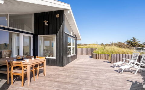 Naema - 400M from the Sea: Piscina, Mueble Para Exteriores, Mueble, Recurso, Losa, Eco Hotel, Sombra, Silla, Ocio, Inmuebles