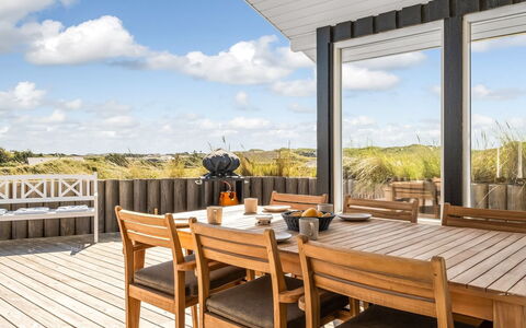 Naema - 400M from the Sea: Piscina, Mueble Para Exteriores, Mueble, Recurso, Losa, Eco Hotel, Sombra, Silla, Ocio, Inmuebles