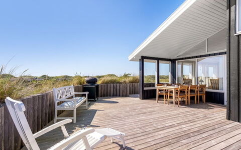 Naema - 400M from the Sea: Piscina, Mueble Para Exteriores, Mueble, Recurso, Losa, Eco Hotel, Sombra, Silla, Ocio, Inmuebles