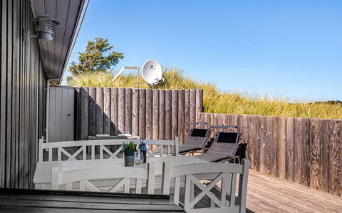 Naema - 400M from the Sea: Piscina, Mueble Para Exteriores, Mueble, Recurso, Losa, Eco Hotel, Sombra, Silla, Ocio, Inmuebles