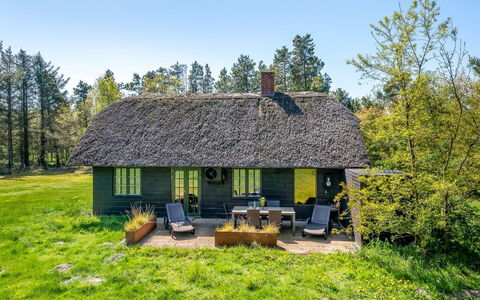 Matilda - 1.6Km from the Sea