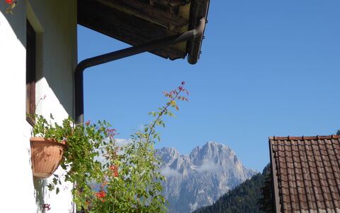 Baita Mountain View Pale San Martino: Cordillera, Hill Station, Alpes, Cabaña, Valle, Cresta, Pueblo De Montaña, Balcón, Cumbre, Planta De Casa
