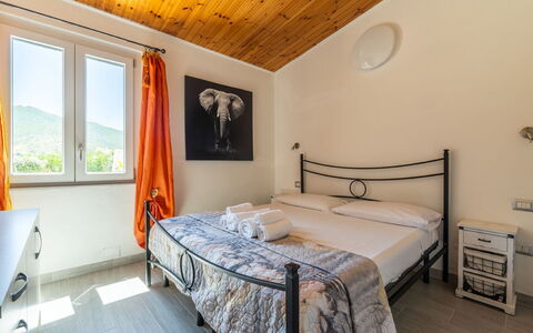 Doxina: Casa, Cama, Habitación, Hotel, Marco De La Cama, Lecho
