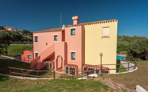 Apartments With Pool Country Village, Stintino: Casa, El Terreno Del Lote, Inmuebles, Villa, Balcón, Casa De Campo, Hacienda