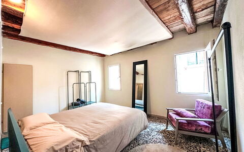 La Casa di Cri': Suelo, Diseño De Interiores, Piso, Pared, Mueble, Madera, Techo, Habitación, Cama, Habitación