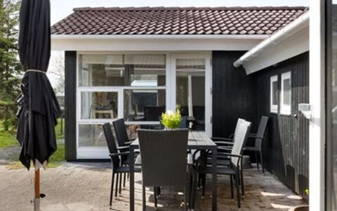 Sissie - 400M from the Sea: Inmuebles, Sombra, Entrada De Coches, Casa De Campo