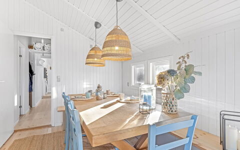 Sissie - 400M from the Sea: Inmuebles, Sombra, Entrada De Coches, Casa De Campo