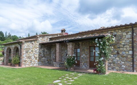 Podere Aurora: Casa, Cabaña, Puerta, Casa De Campo, Jardín, Inmuebles, Pared De Piedra, Paisajismo, Hacienda