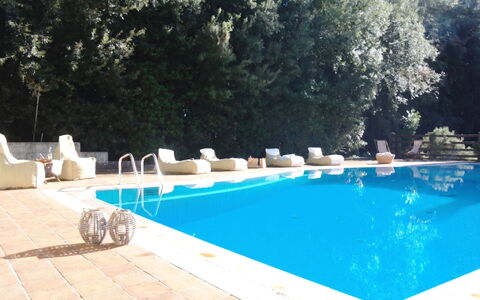 Villa Antonella: Piscina, Recurso, Thermae, Mueble Para Exteriores, Fuente De Agua, Eco Hotel, Ocio, Hotel, Sombra, Ciudad De Vacaciones