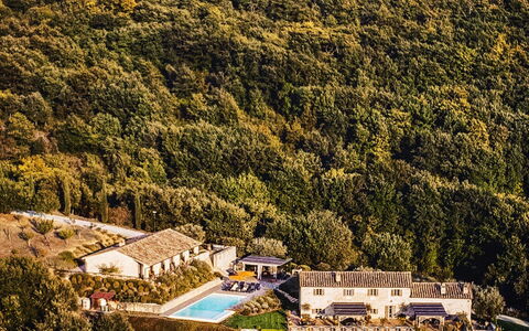 Villa Collinette: Piscina, Barrio Residencial, Paisaje, Inmuebles, Recurso, Asentamientos Humanos, Vista Panorámica, Eco Hotel, Fotografía Aérea, Suburbio