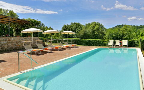 Villa Anima: Piscina, Recurso, Mueble Para Exteriores, Eco Hotel, Sunlounger, Thermae, Sombra, Hacienda, Hotel, Mesa Al Aire Libre