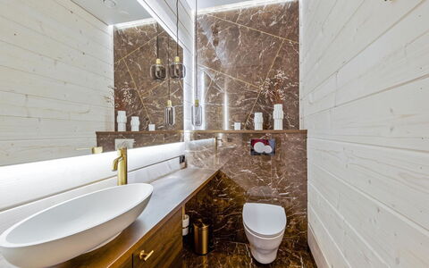 Levi Star West a: Camino Acuático, Banco, Corriente De Agua, Lago, Cabaña, Bosque, Canal, Reservorio, Cuarto De Troncos