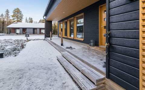 Villa Plywood: 