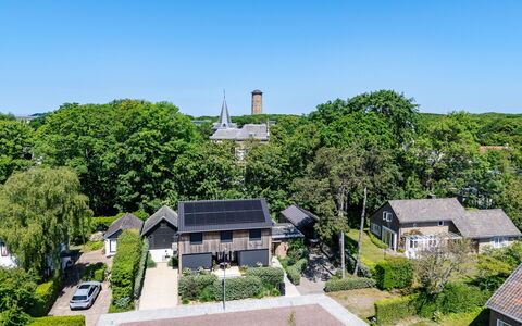 Residence Domburgse Duinen: Árbol, Barrio Residencial, Casa, Techo, Paisaje, Casa, El Terreno Del Lote, Asentamientos Humanos, Inmuebles, Suburbio
