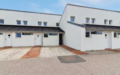 Eetu - 50M from the Sea