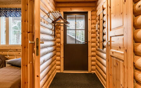 Kilpolan Pauliina: Madera, Cabaña, Casa, Cuarto De Troncos, Maderas, Vía Muerta, Madera Dura, Material Natural, Edificios Del Jardín, \Choza