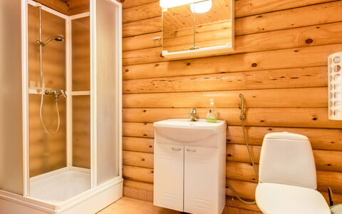 Kilpolan Orvokki, Pauliina Ja Karoliina: Madera, Cabaña, Casa, Casa, Puerta, Madera Dura, Edificios Del Jardín, Manchas De Madera, Cuarto De Troncos, Tablón