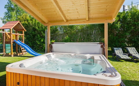 Hullám: Bañera, Arreglo De Tubería, Piscina, Ocio, Manchas De Madera, Planta De Casa, Eco Hotel, Sombra, Maceta