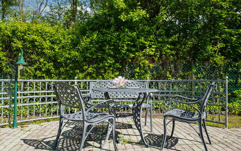 Green House: Mueble, Mueble Para Exteriores, Silla, Mesa Al Aire Libre, Jardín, Hierro, Metal, Patio, Sombra, Yarda