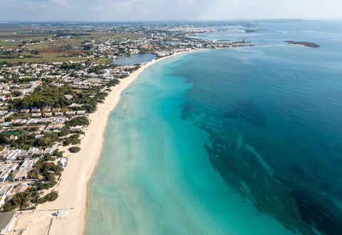 Villetta Blu Coral Seaside Salento: Azul, Tiempo De Día, Cuerpo De Agua, Los Recursos Hídricos, Costa, Mar, Playa, Costeras Y Los Accidentes Geográficos Oceánico, Horizonte, Oceano