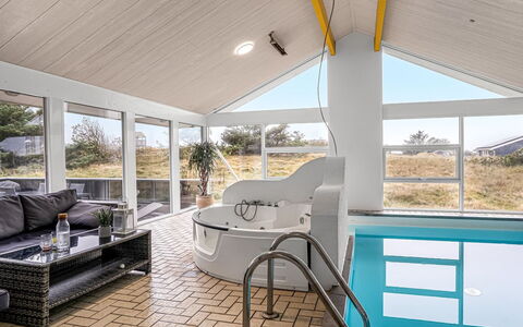 Caya - 750M from the Sea: Inmuebles, Sombra, Entrada De Coches, Casa De Campo