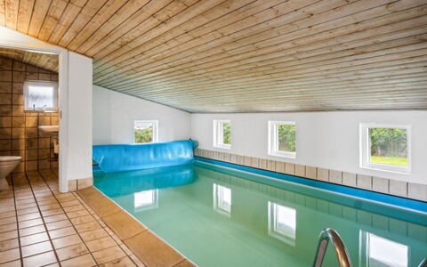 Nelina - 300M from the Sea: Piscina, Casa De Campo, Inmuebles, Villa, Recurso, Hacienda, Eco Hotel, Patio Interior
