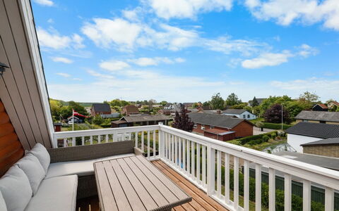 Romy - 450M from the Sea: Inmuebles, Sombra, Entrada De Coches, Casa De Campo