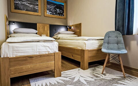 Alojamiento:&nbsp;Anenské Údolí 707.5