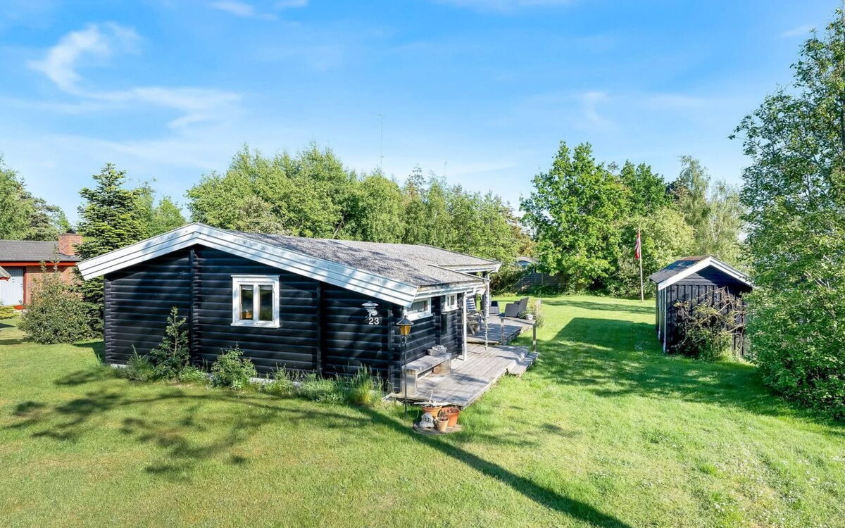 Bengta - 500M from the Sea