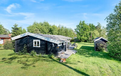 Bengta - 500M from the Sea