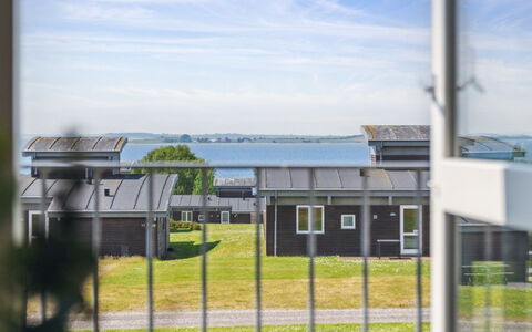 Gudbrand - 500M from the Sea: Inmuebles, Sombra, Entrada De Coches, Casa De Campo