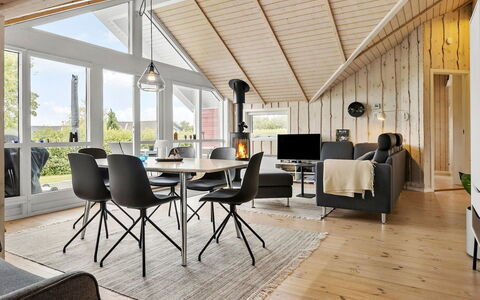 Alexi - 300M from the Sea: Inmuebles, Sombra, Entrada De Coches, Casa De Campo