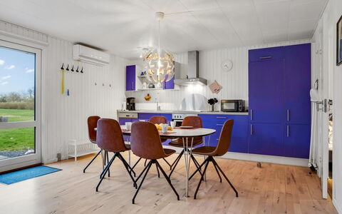 Arise - 700M from the Sea: Inmuebles, Sombra, Entrada De Coches, Casa De Campo