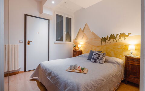 Casa Colleoro: Cama, Diseño De Interiores, Habitación, Mueble, Lecho, Pared, Sábana, Madera, Suelo, Habitación
